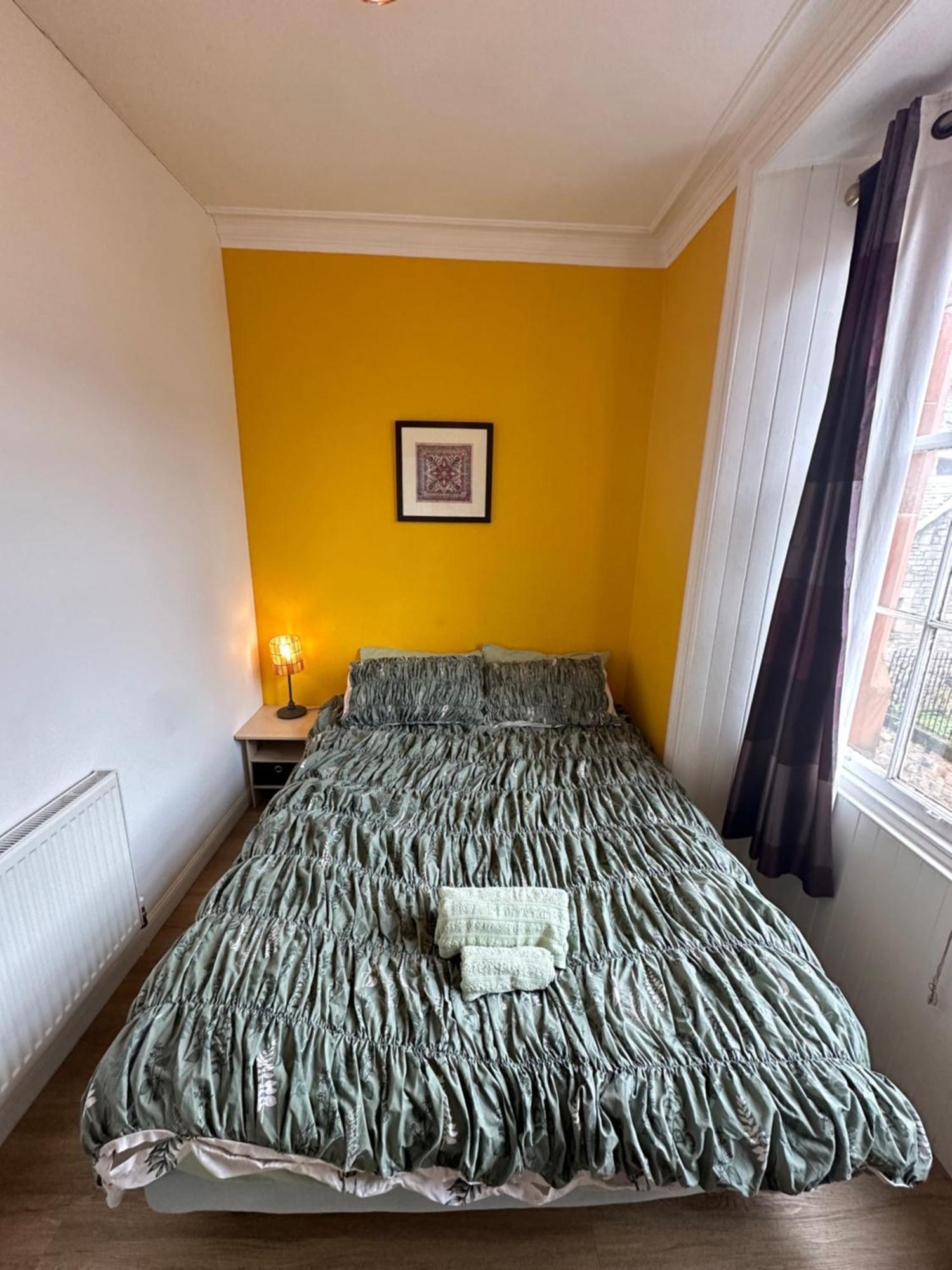 Cosy In Centre , 2 Bedroom1 Bathroom Apartment Edinburgh