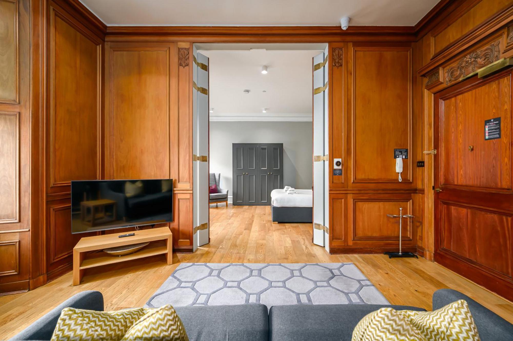 Apartment Destiny Scotland - Distillers House EDI