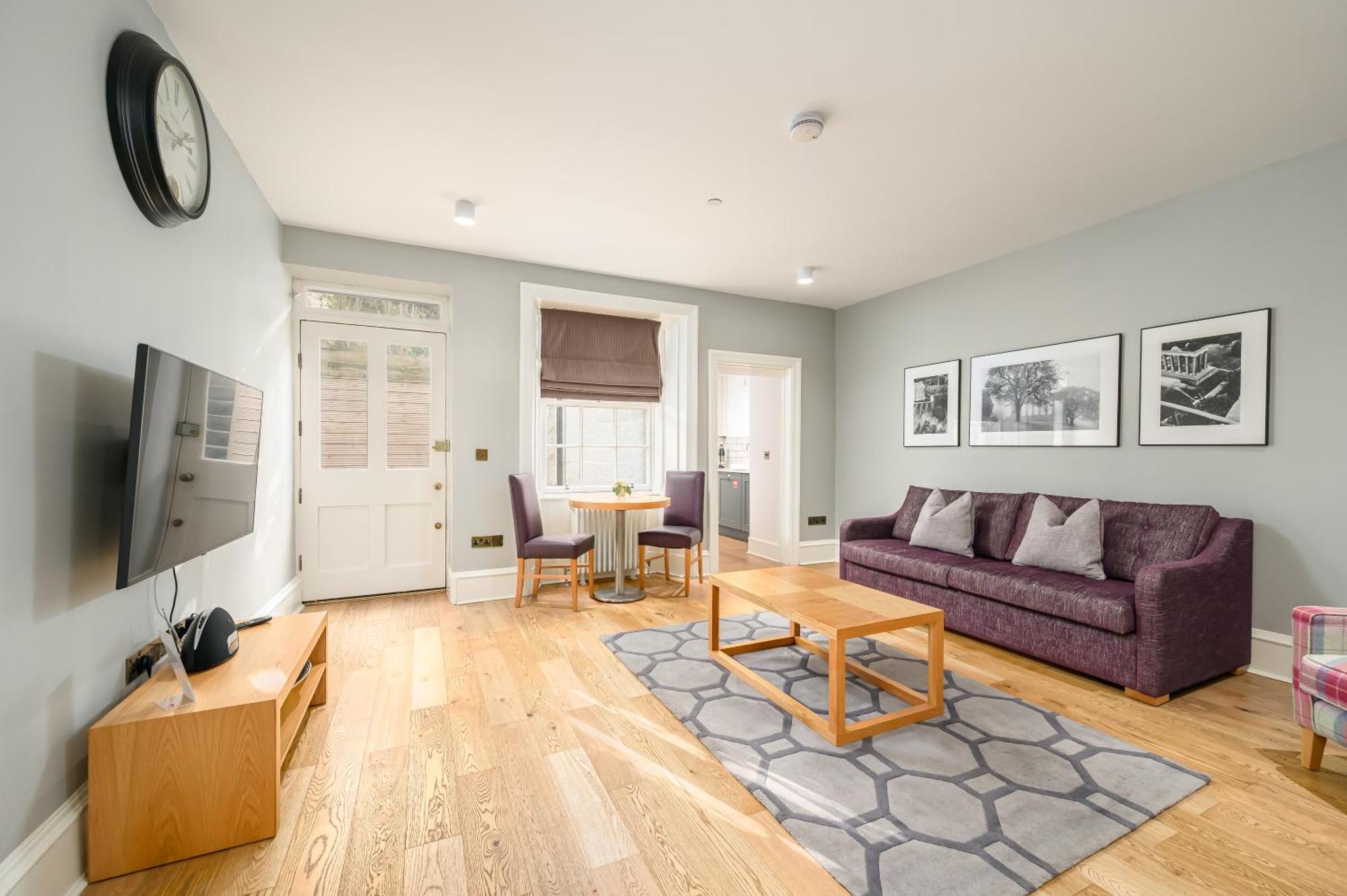 Destiny Scotland - Distillers House Apartment EDI