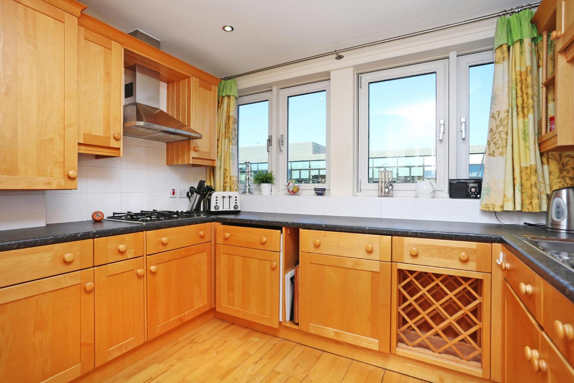 2-bedroom With Free Parking And Stunning Views Apartment Edinburgh