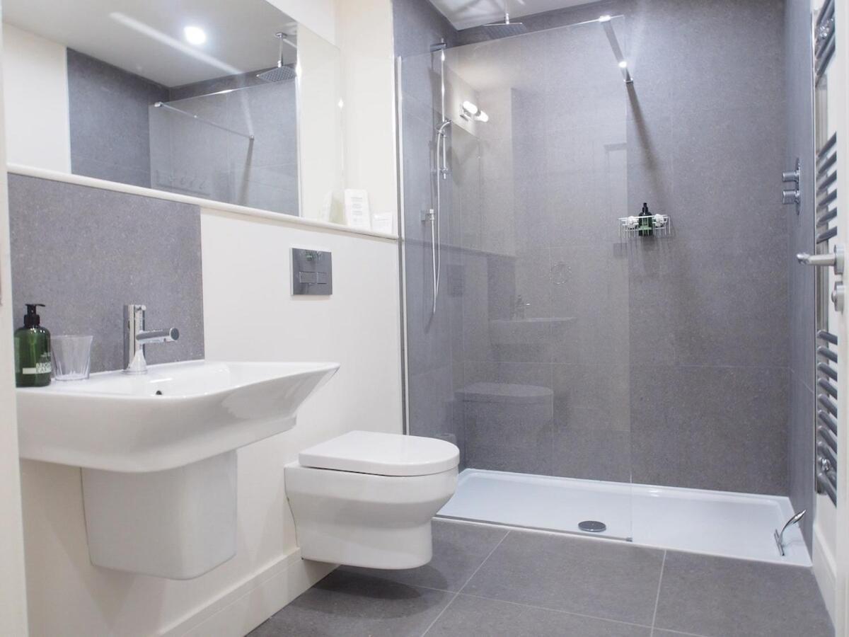 Apartment Spacious Luxe 2-bed Near The Centre - Flat 6, Elgin House