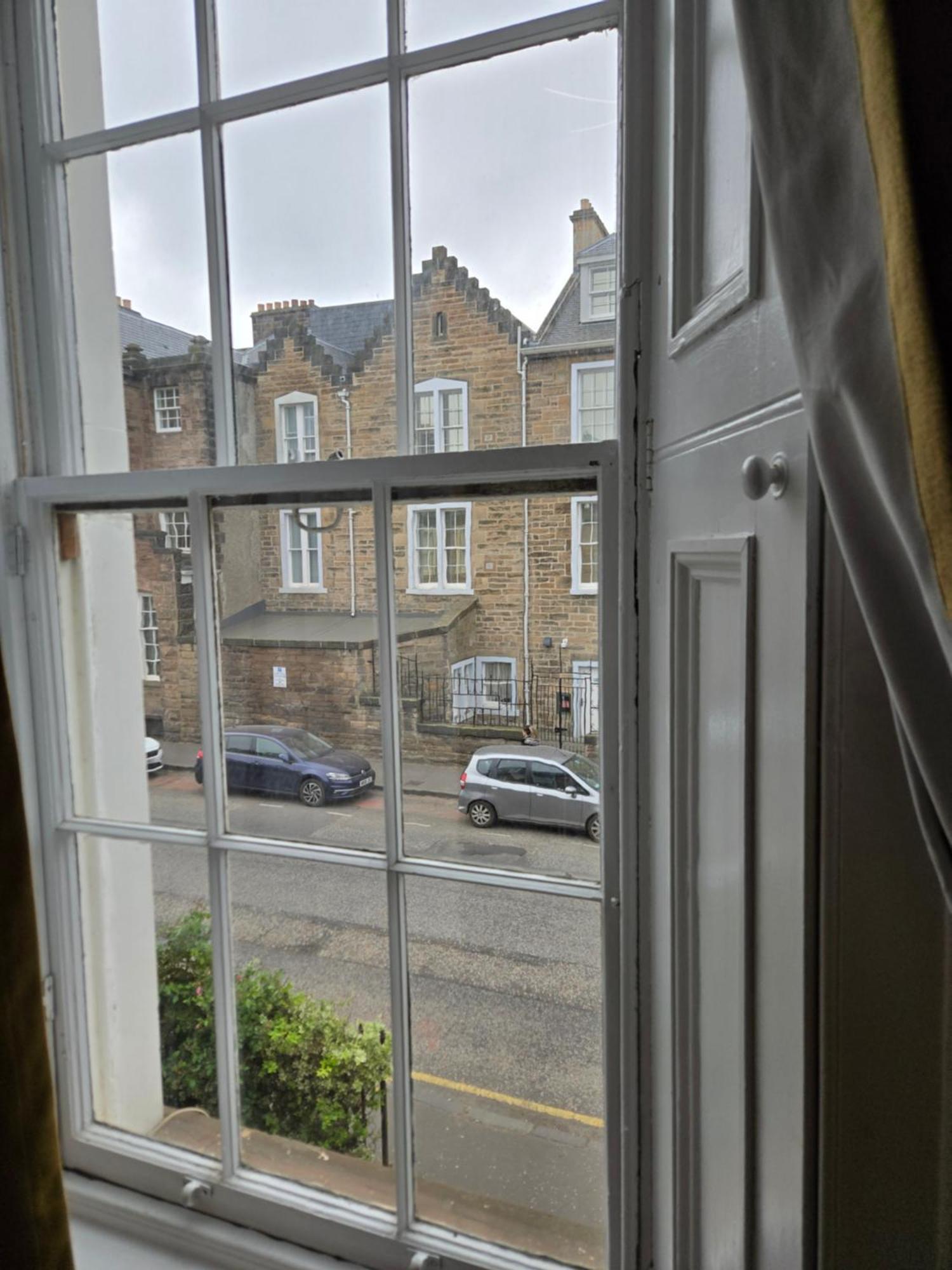 The City- Braveheart House Edinburgh