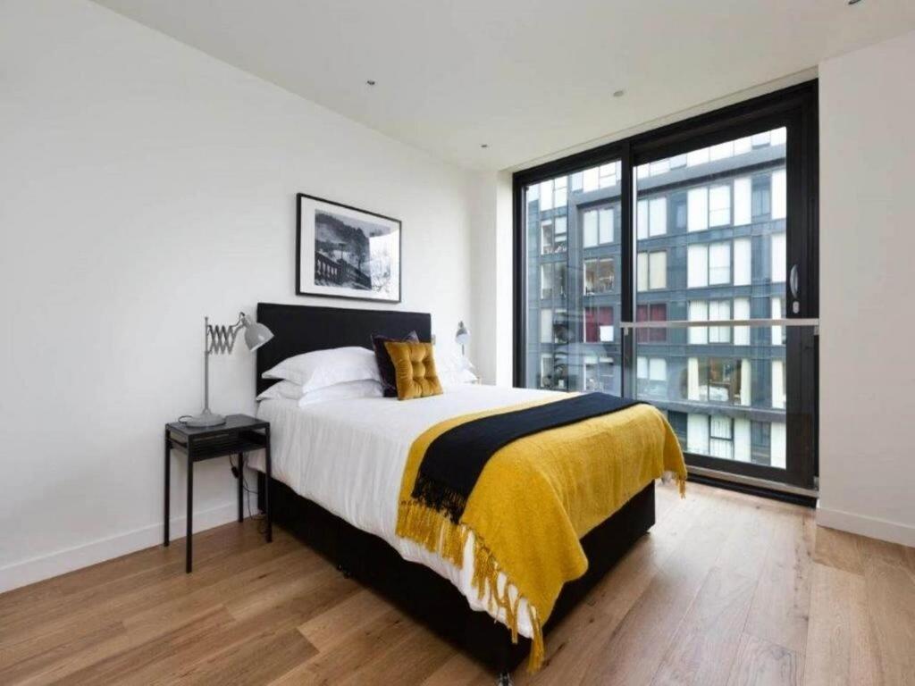Stylish 2br In Quartermile Balcony & Garden View * Edinburgh