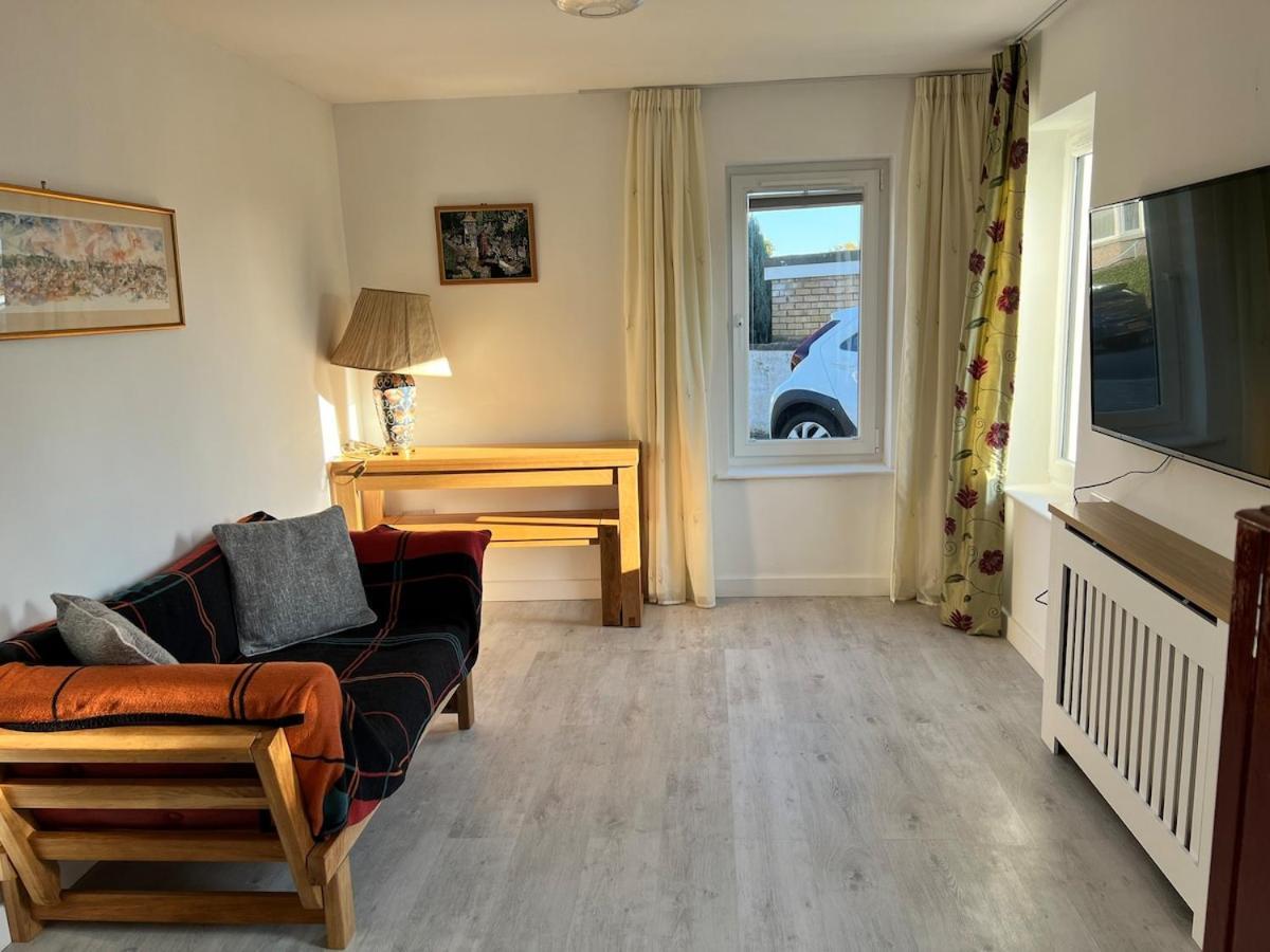 Self-contained Ground Level With Hill View