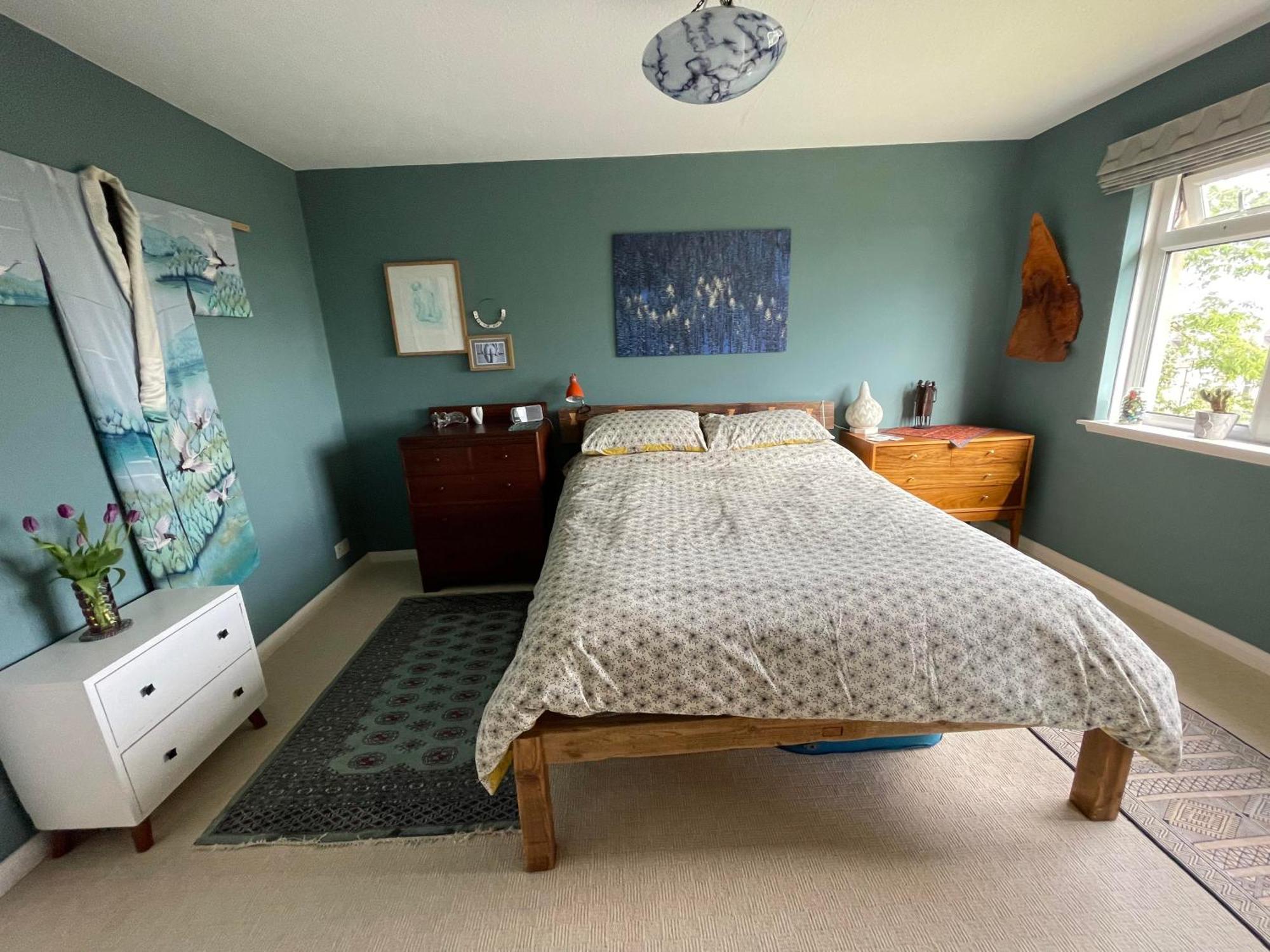 Mid-century Gem Steps From The Apartment *