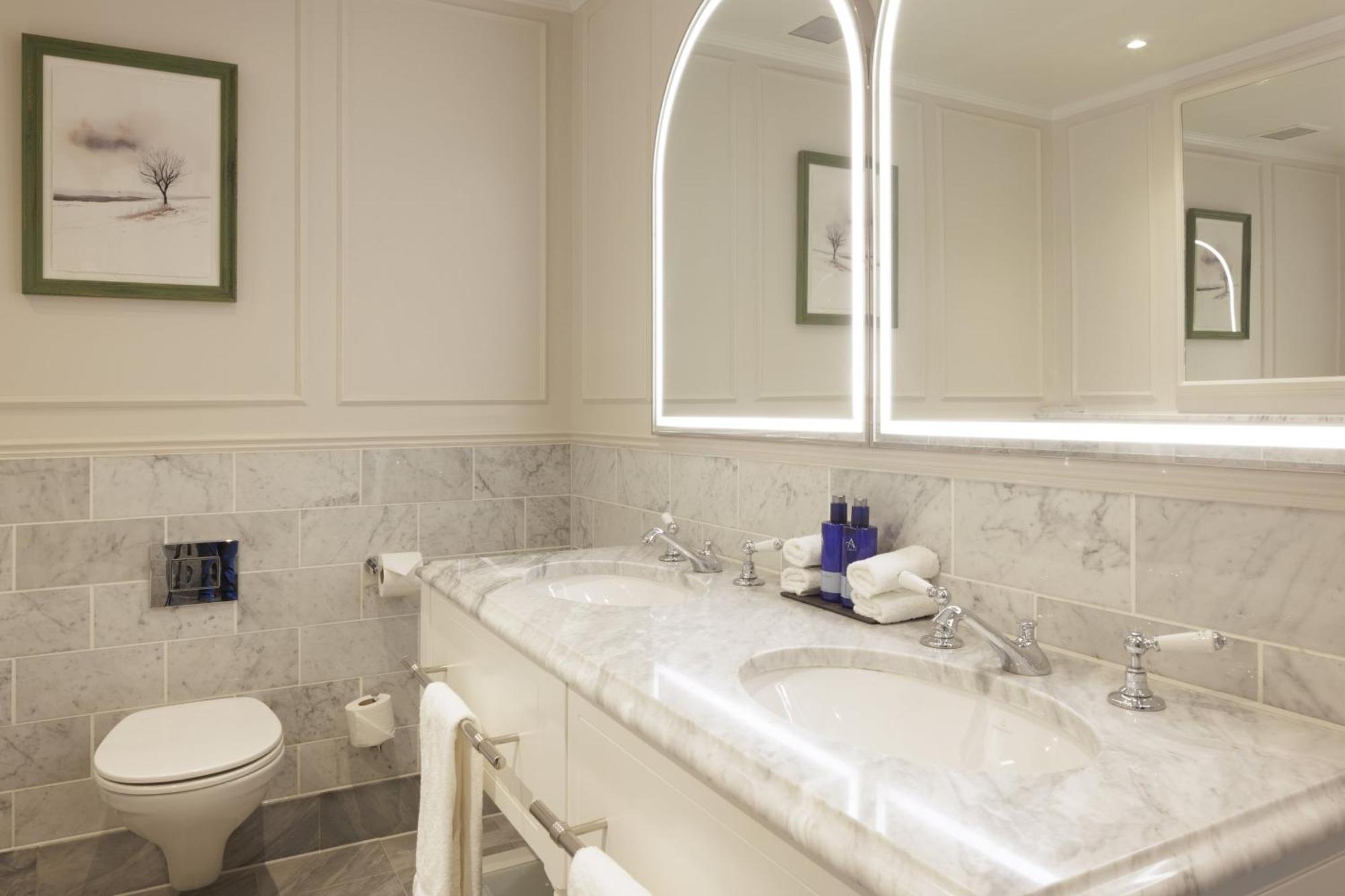 The Caledonian Edinburgh, Curio Collection By Hilton 5*