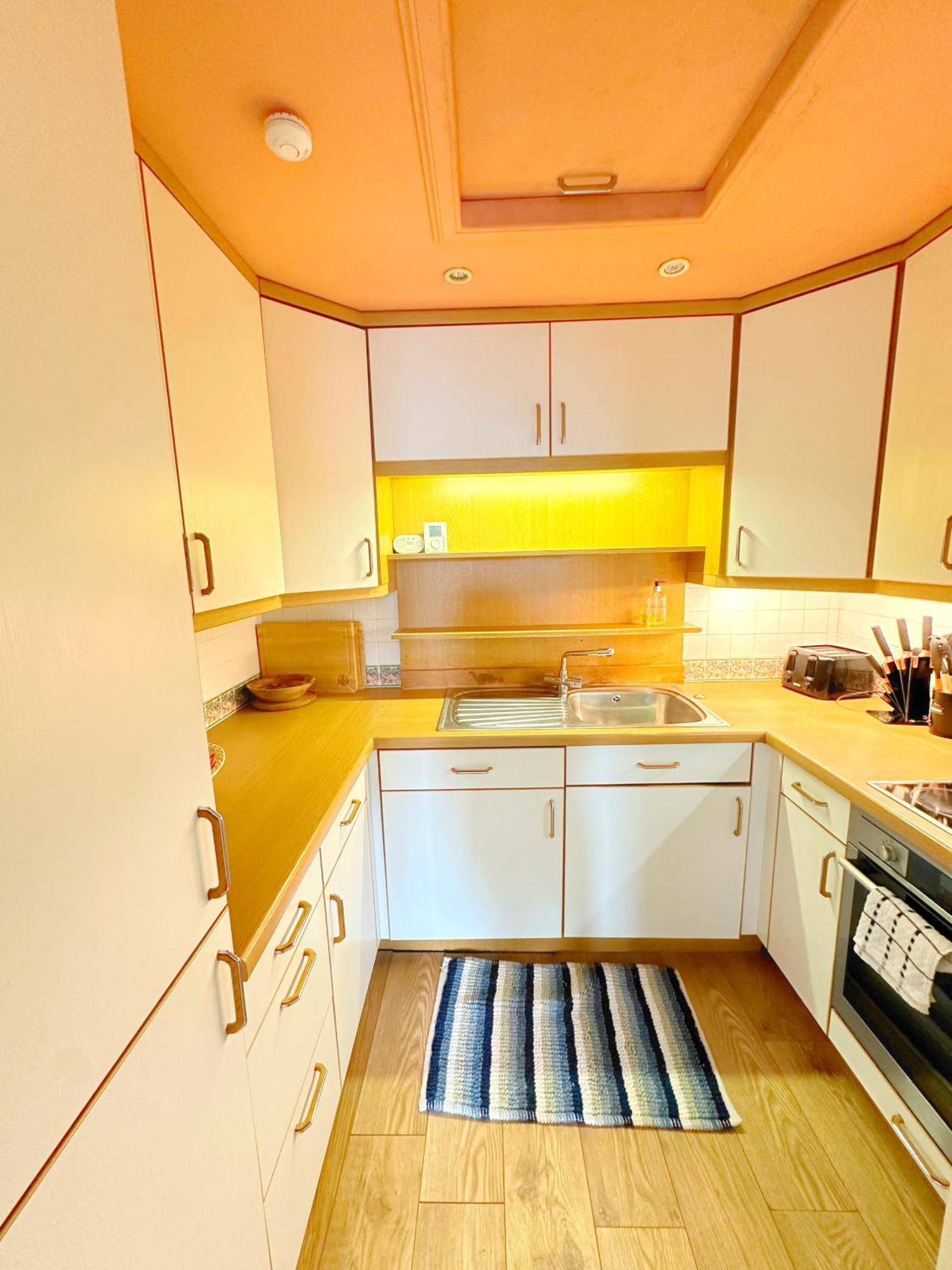 Duplex - Centre 4-bed Retreat * Edinburgh