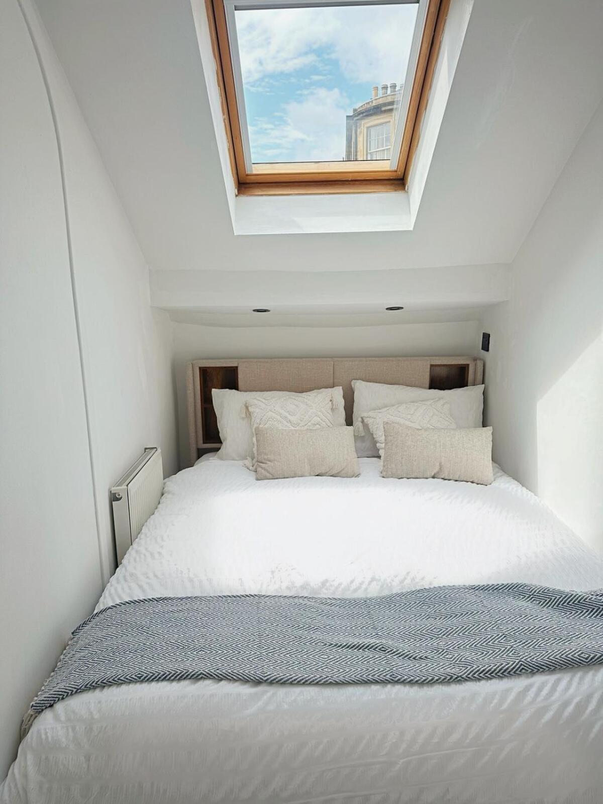 Apartment Duplex - Centre 4-bed Retreat Edinburgh