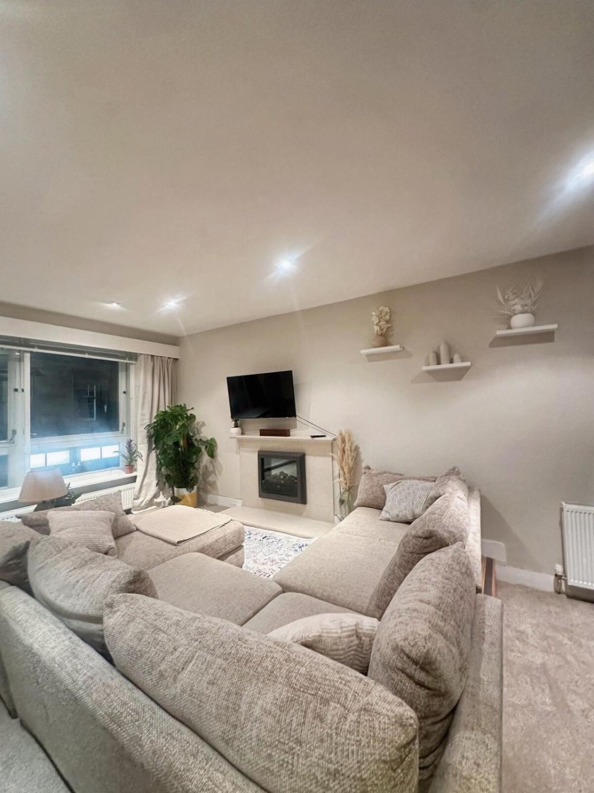 Duplex - Centre 4-bed Retreat Apartment *