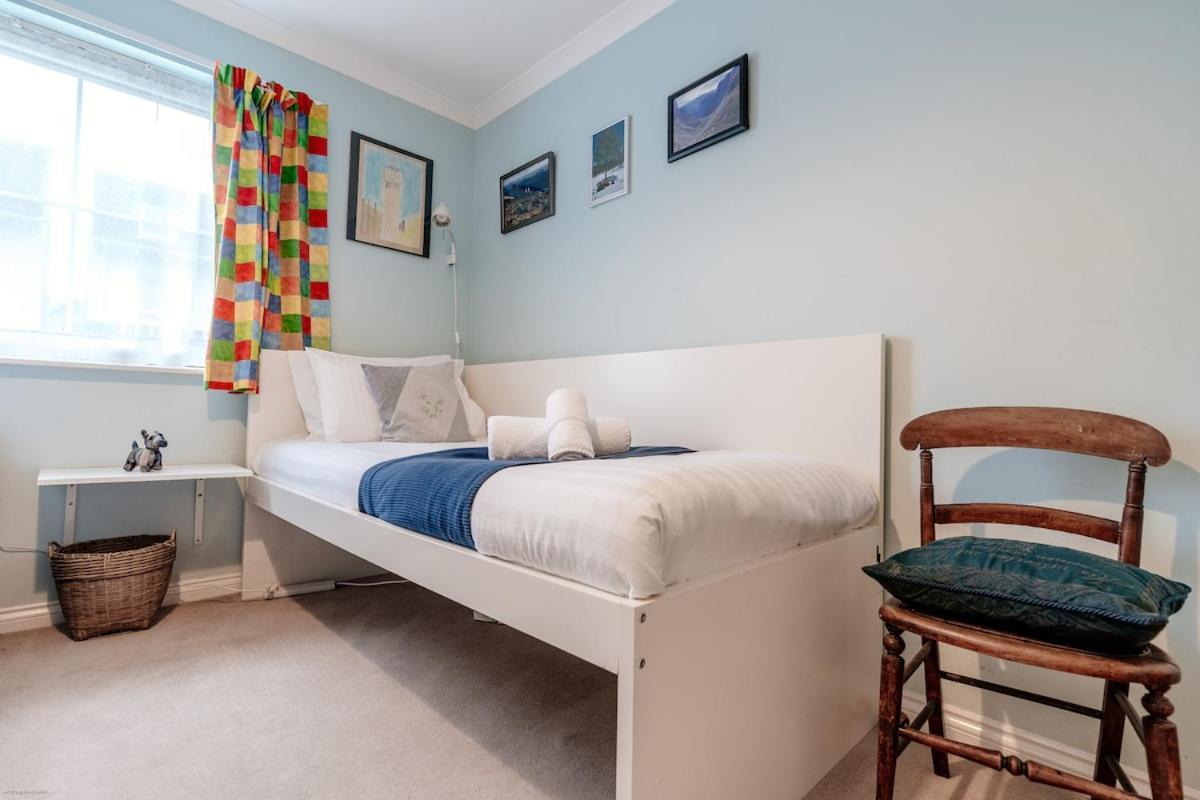 Apartment Homely 2-bed Free Park