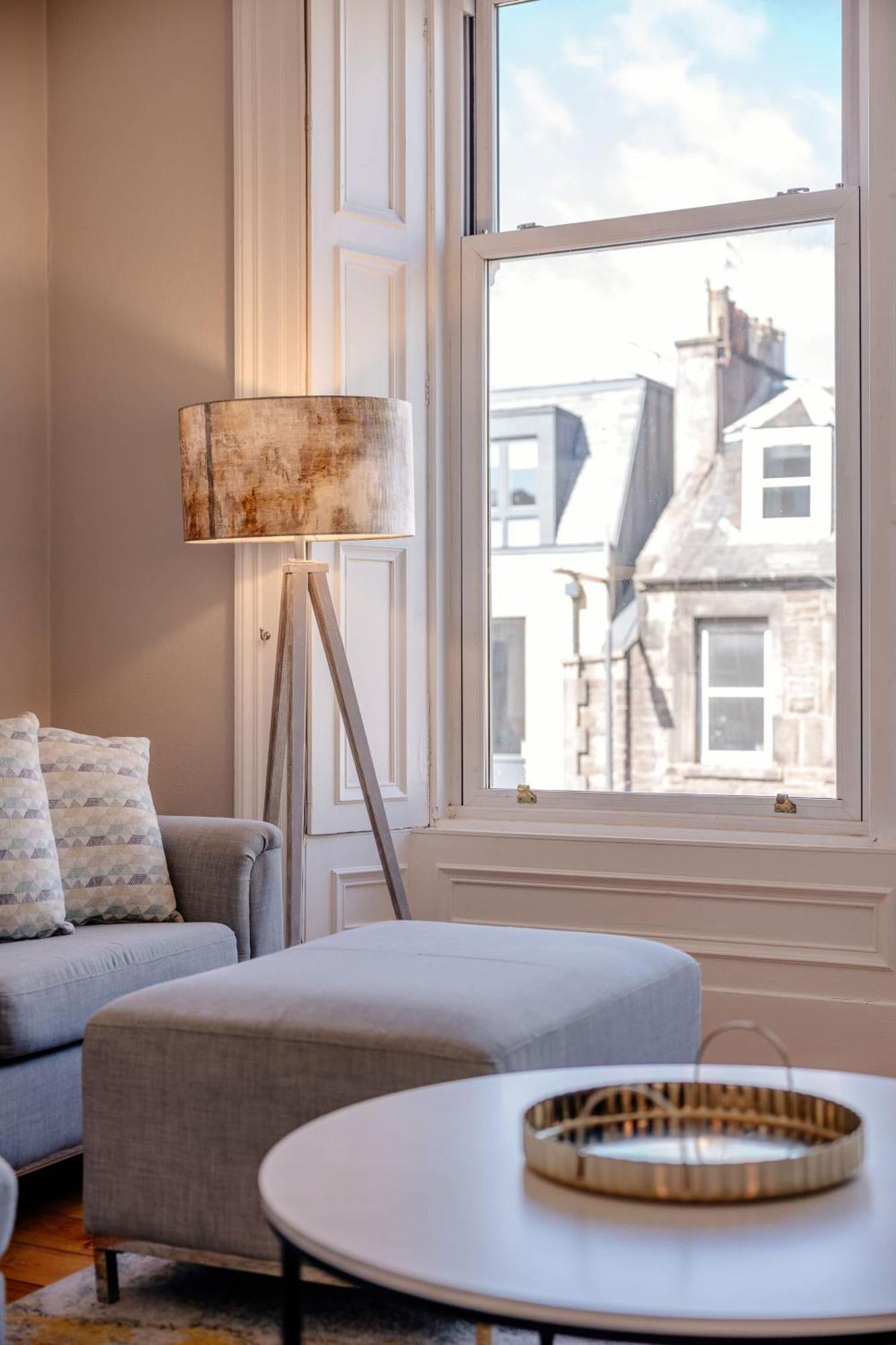 Elegant 2br On Leven St Apartment Edinburgh