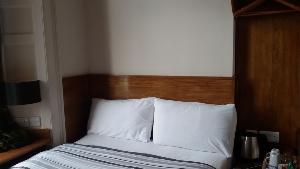 Guest house Adelphi 2*