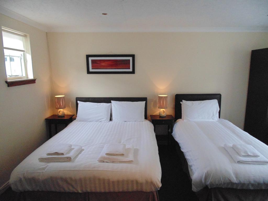 Inn Cedar