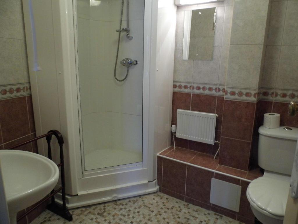 Averon 3*