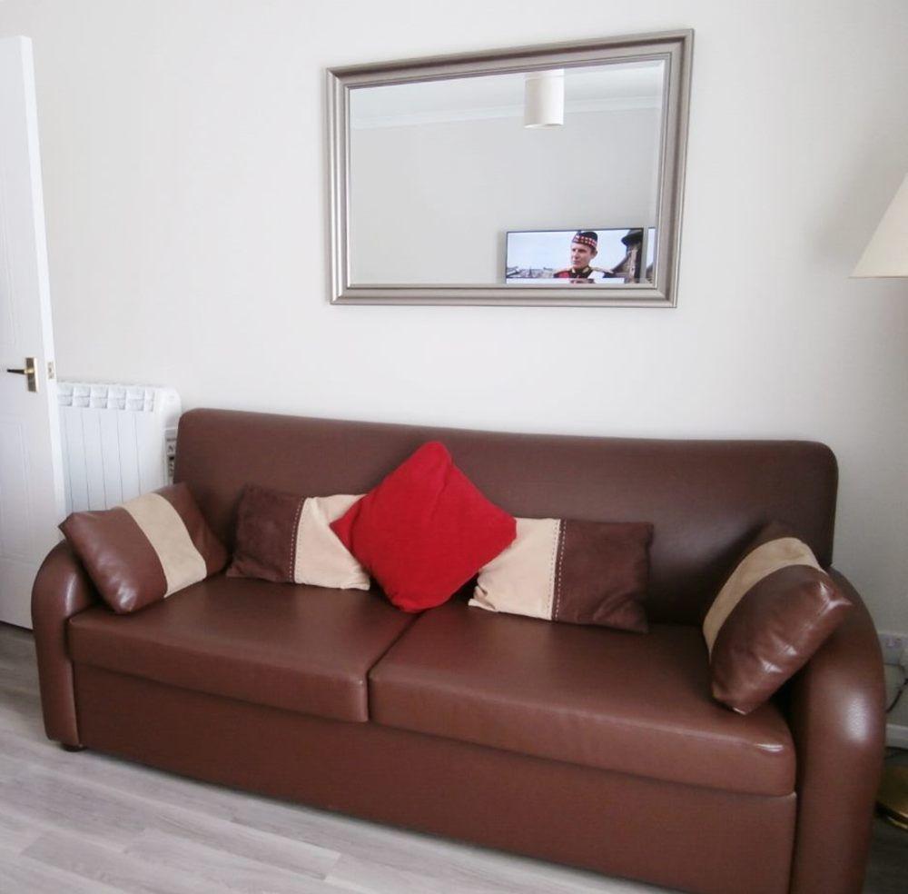 Calton Apartments * Edinburgh