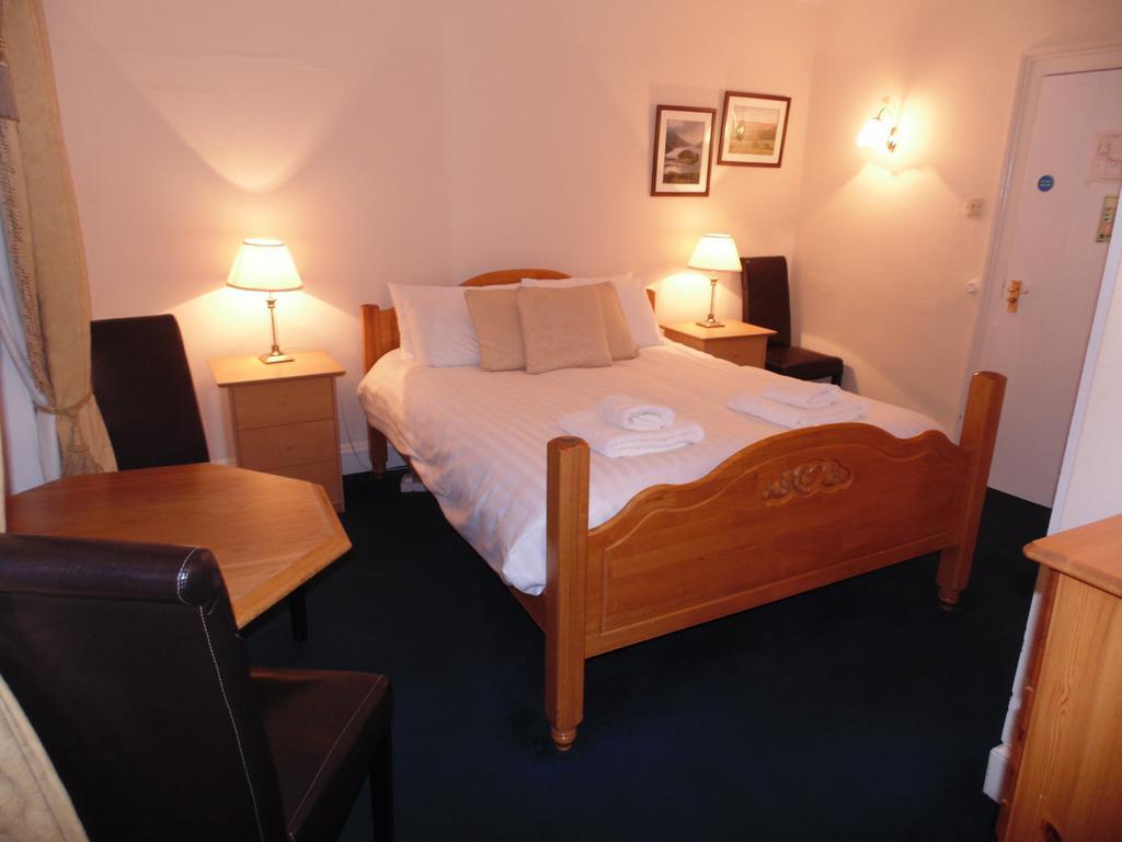 Inn Cedar