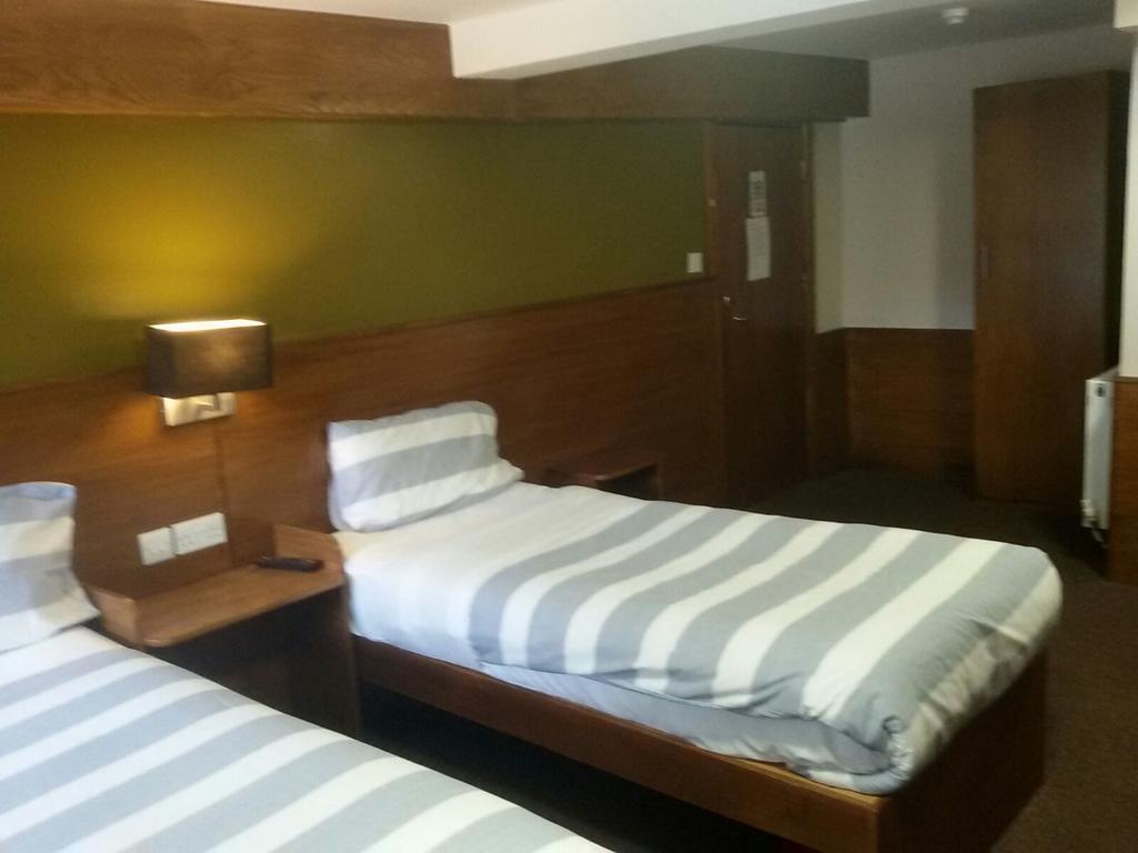 Adelphi 2* Edinburgh