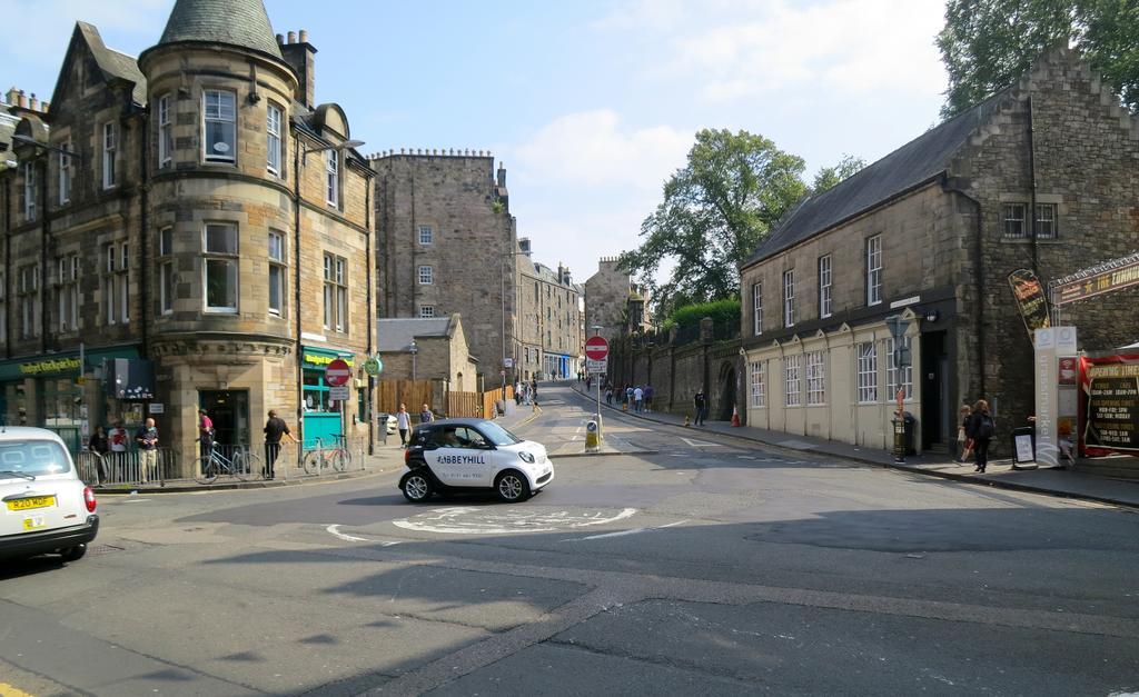 - Royal Mile *