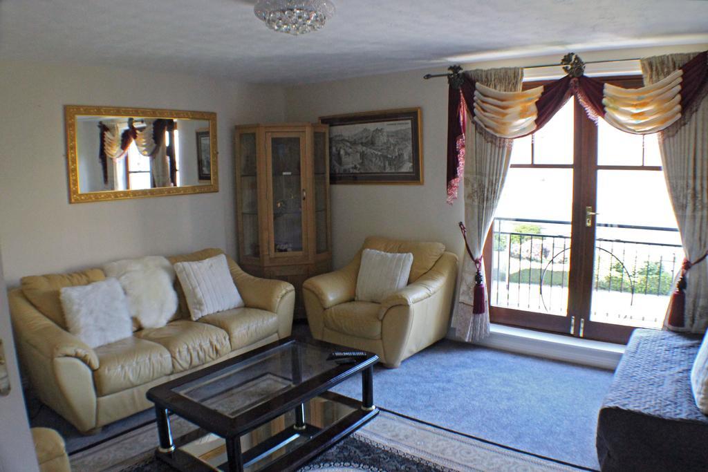 Huntingdon Place Holiday home *