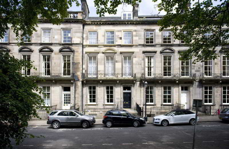 Apartment Clarendon Luxury *