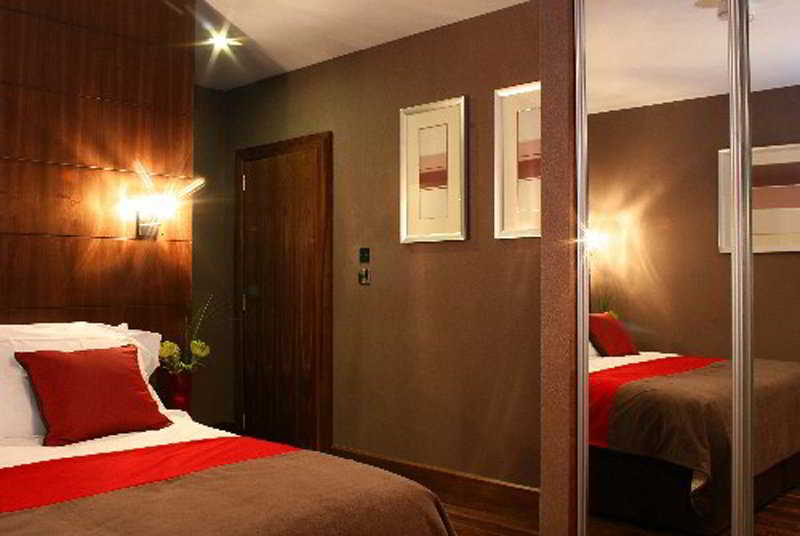 Angels Share 4* Edinburgh