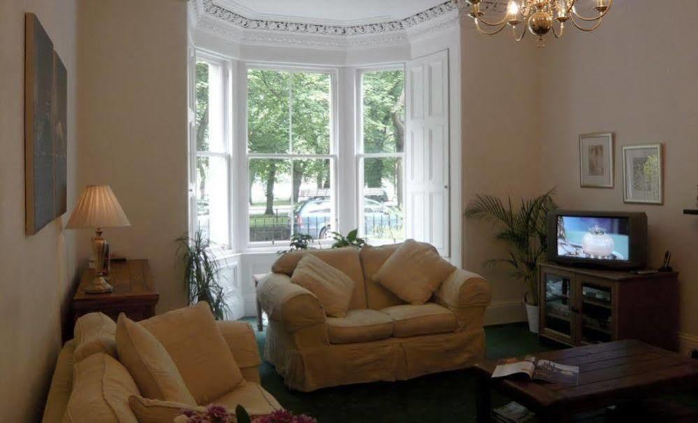 Royal Mile Hotel 4*