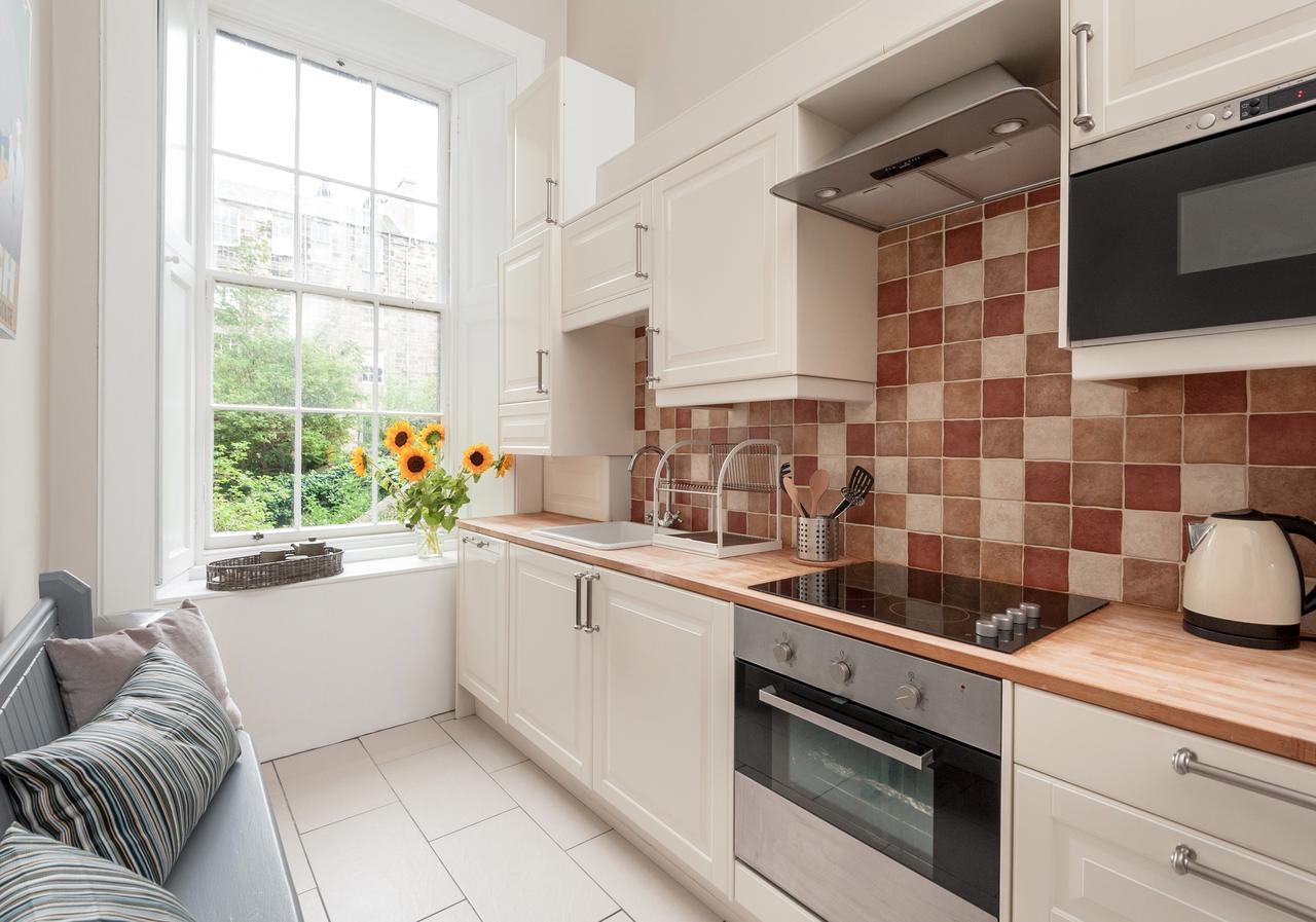 The Cornwall Street Apartment *