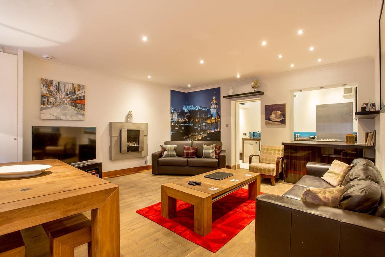 Heart Of The City By City Apartment Edinburgh