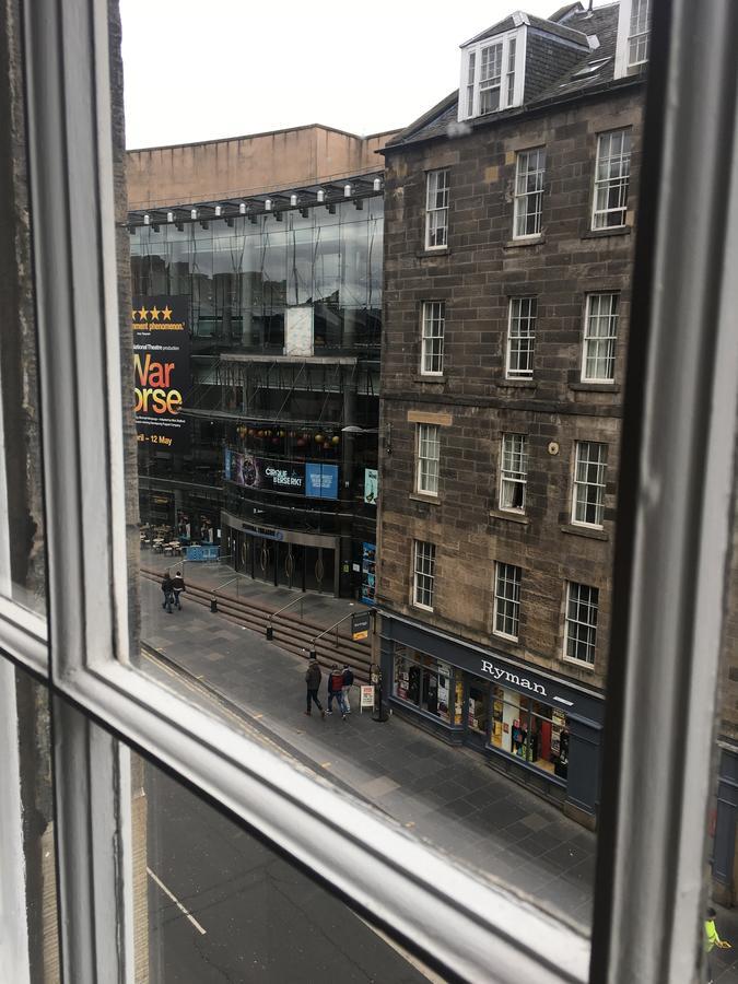 Drummond Street * Edinburgh