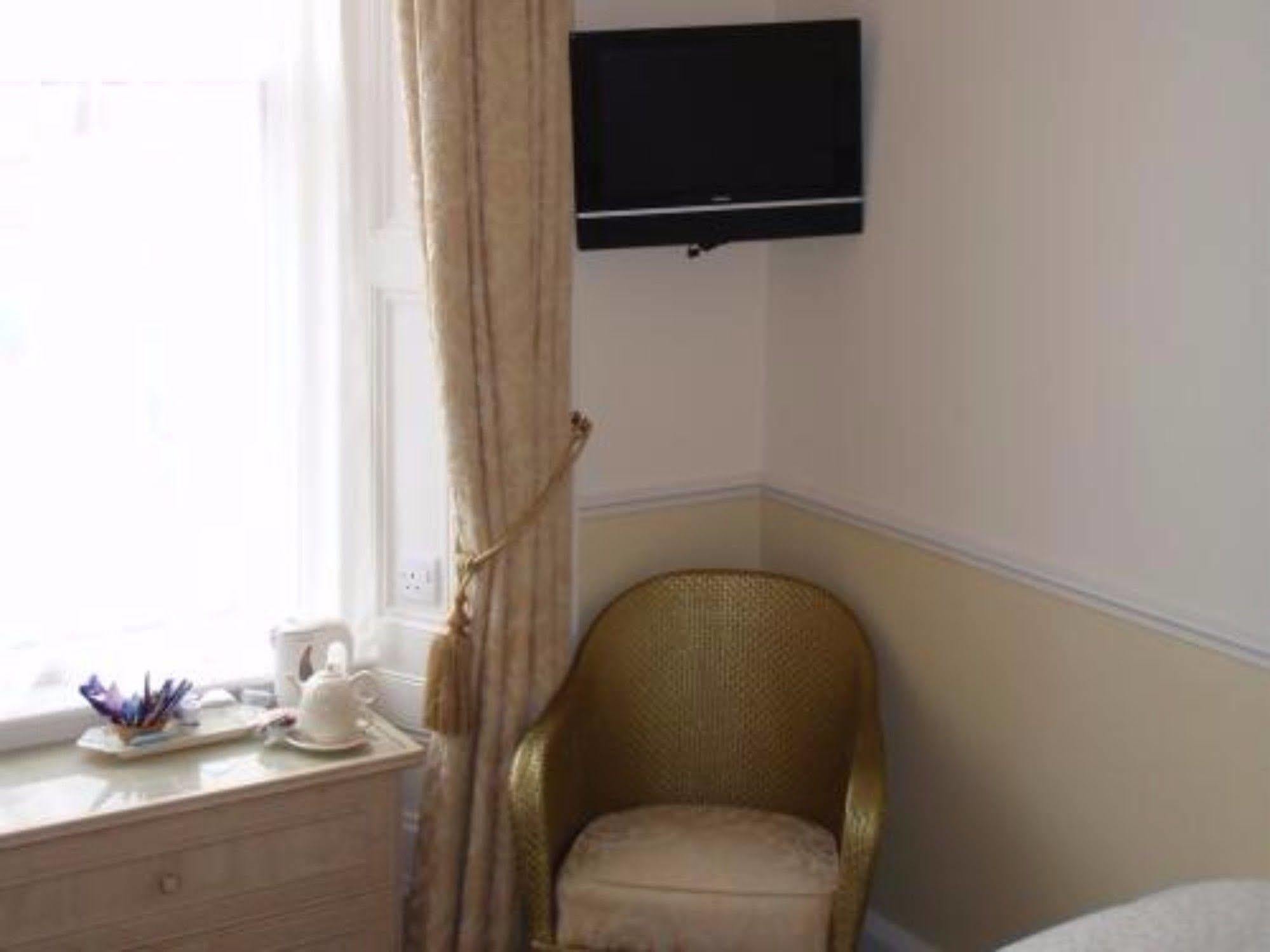 Highfield Guest house Edinburgh