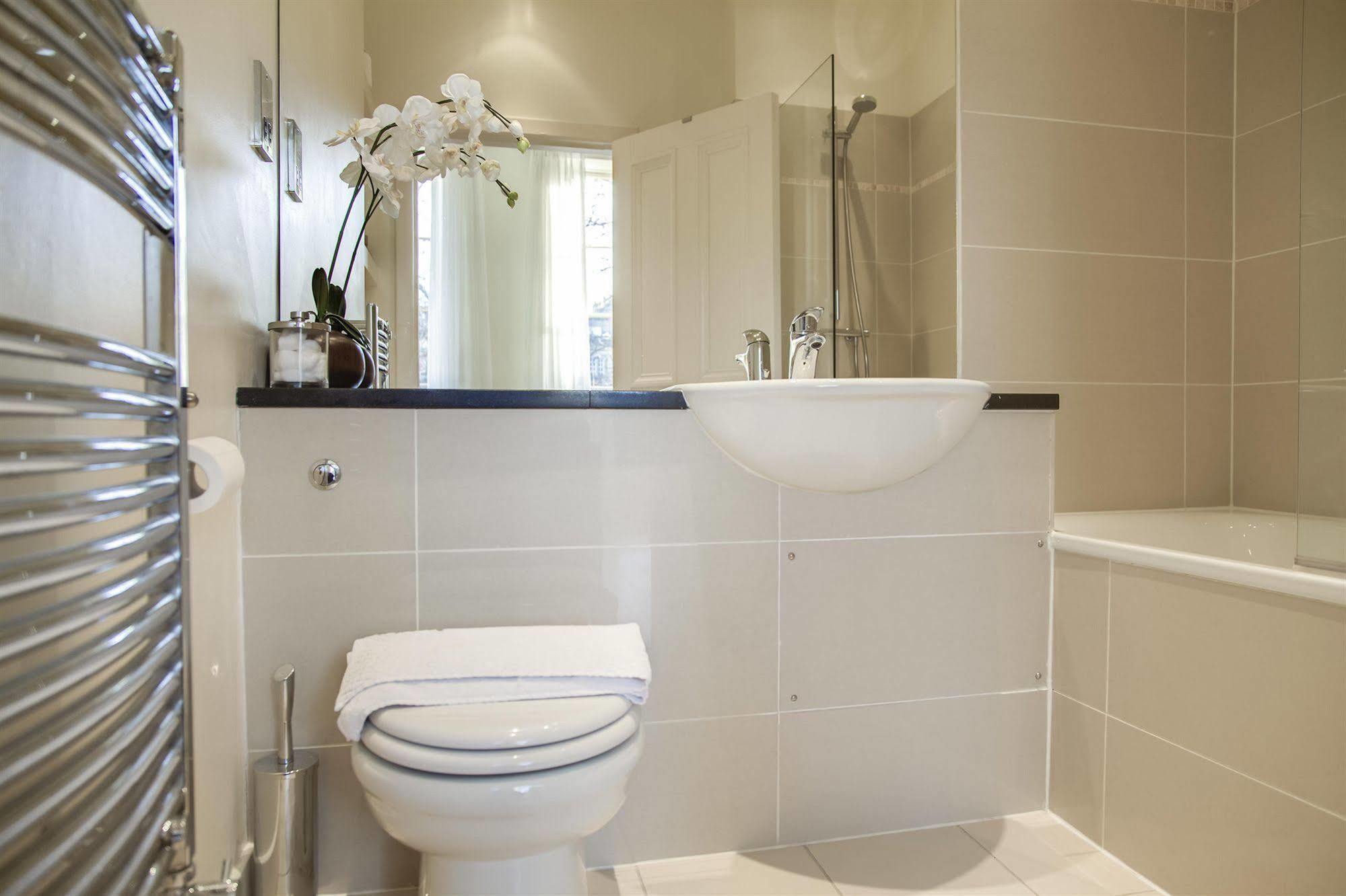 Apartment Clarendon Luxury *