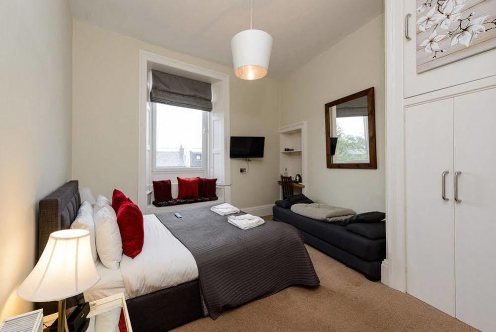 Martins Guest House Guest house 3*