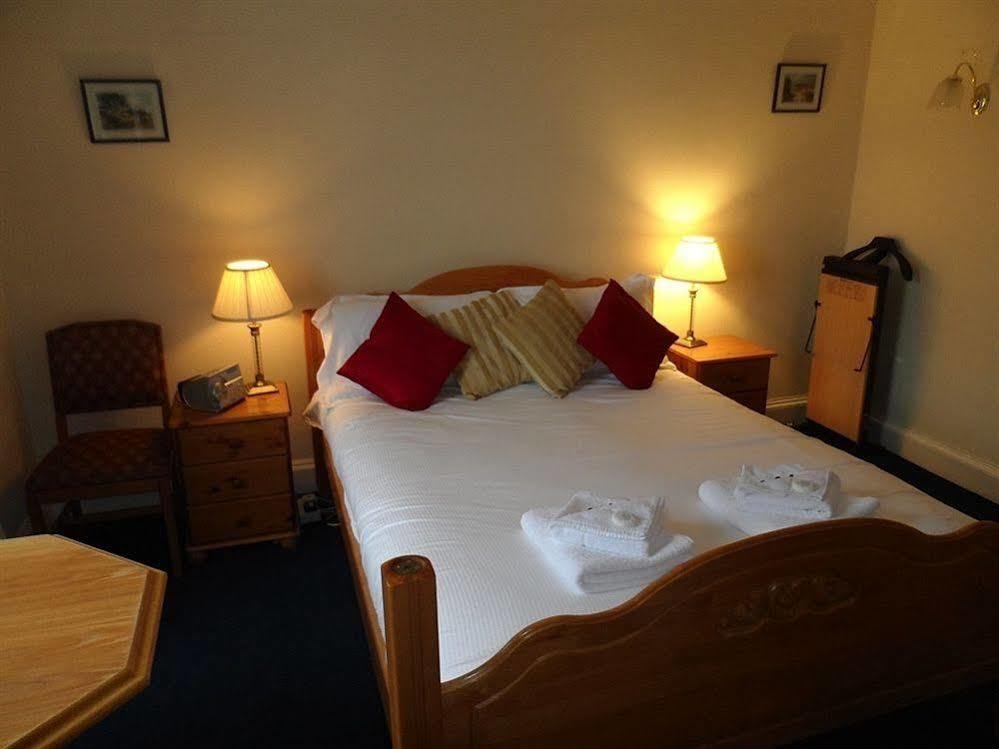 Cedar Inn Edinburgh