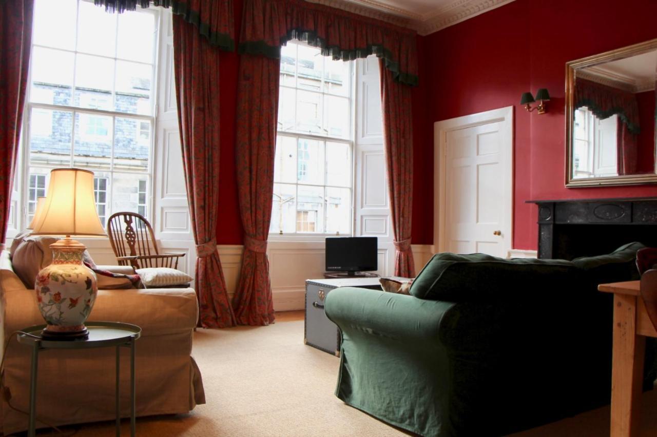 2 Bedroom In Centre *
