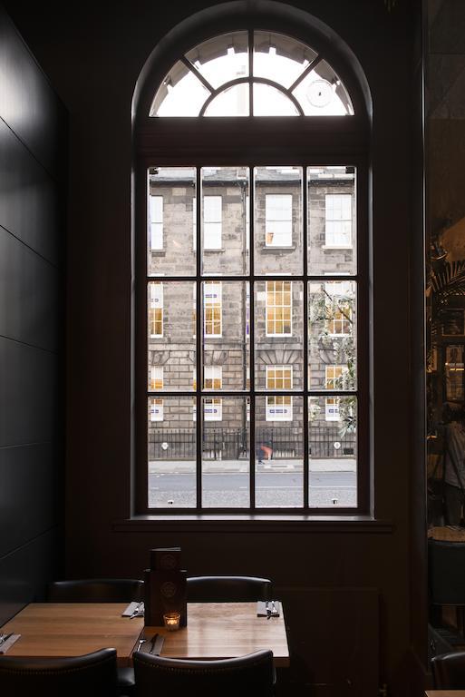 Angels Share 4* Edinburgh