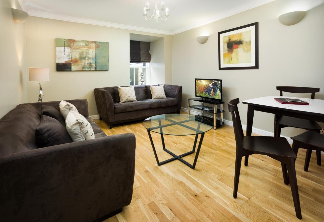 St Giles Aparthotel 4*