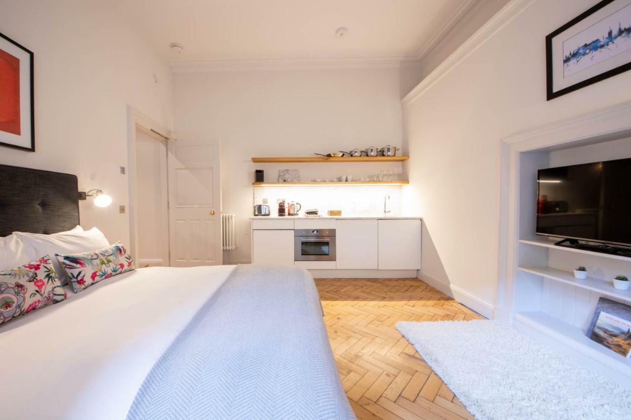 Linton Collection - The West Wing Edinburgh
