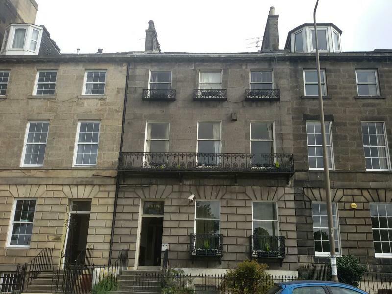 Adelphi Guest house 2*