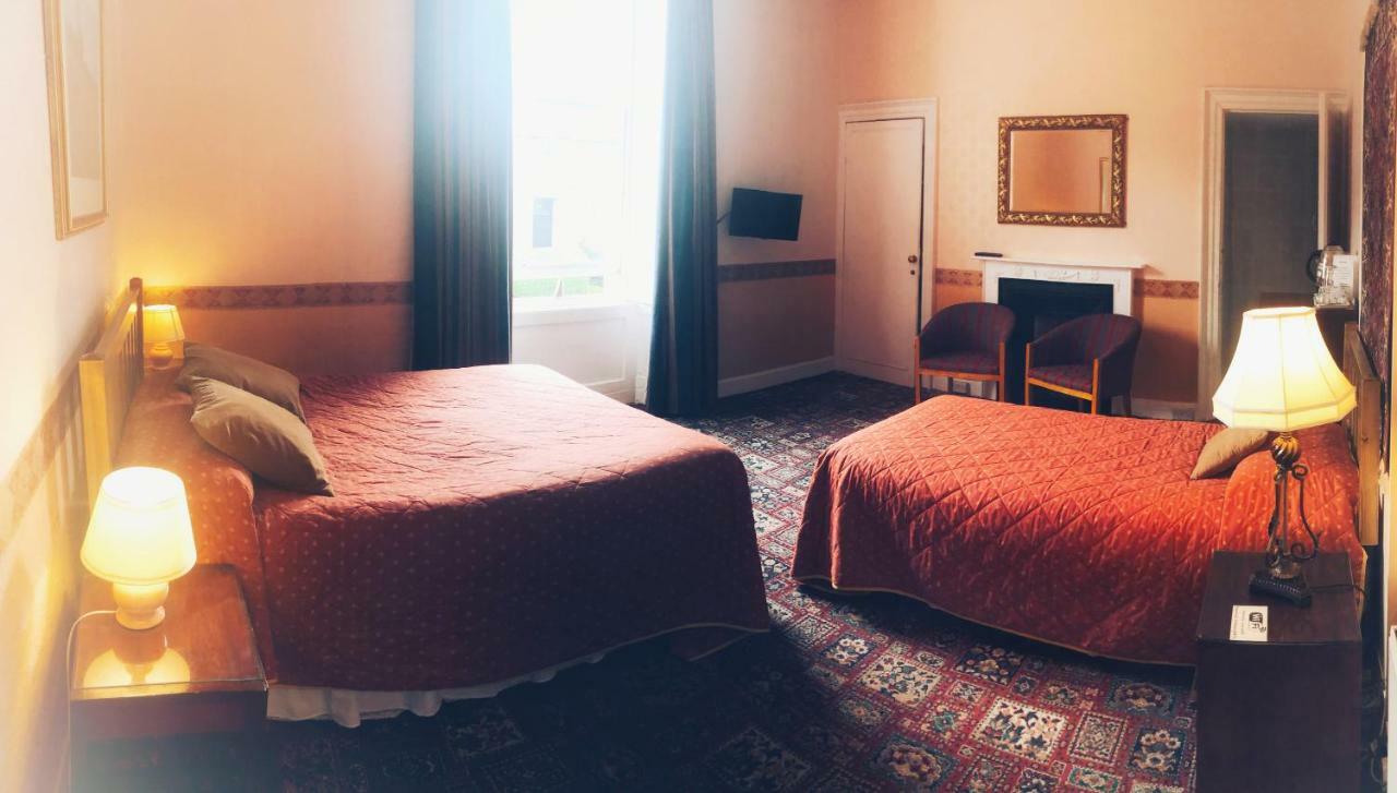 Averon Guest house Edinburgh
