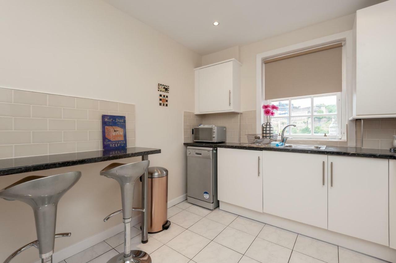 Royal Mile 2 Bedroom Next To The Castle *