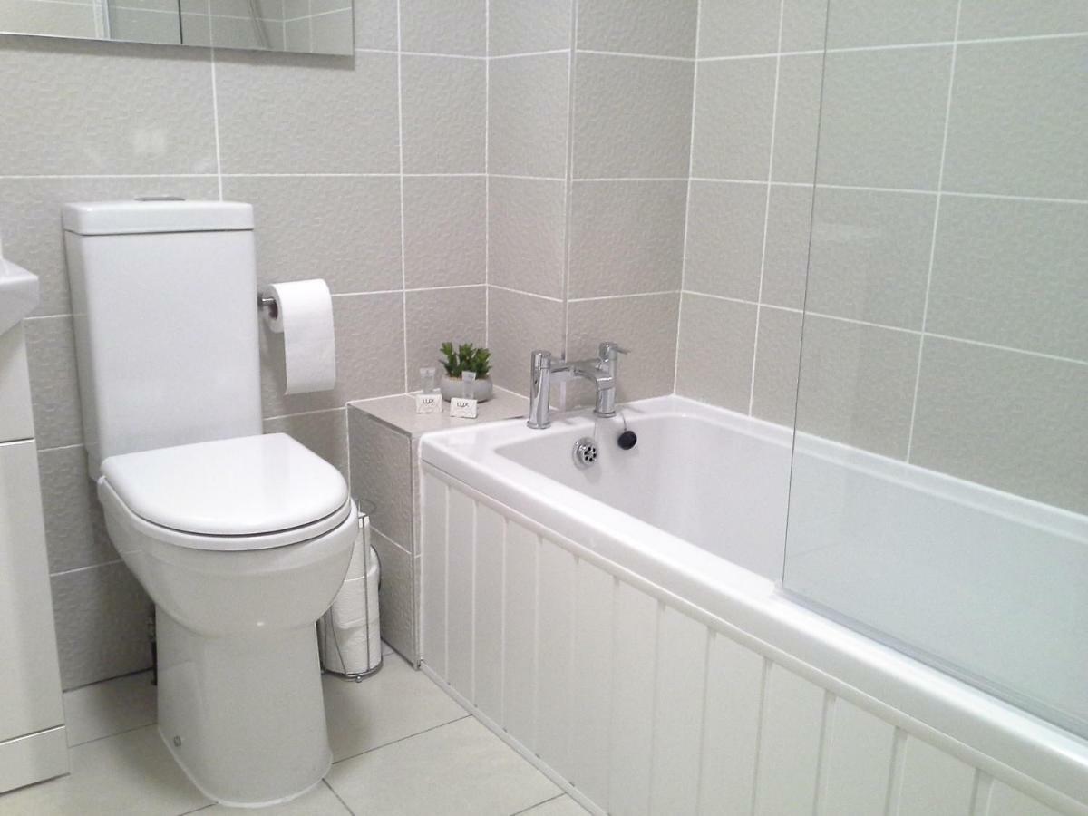 Modern Leith Apartment. *