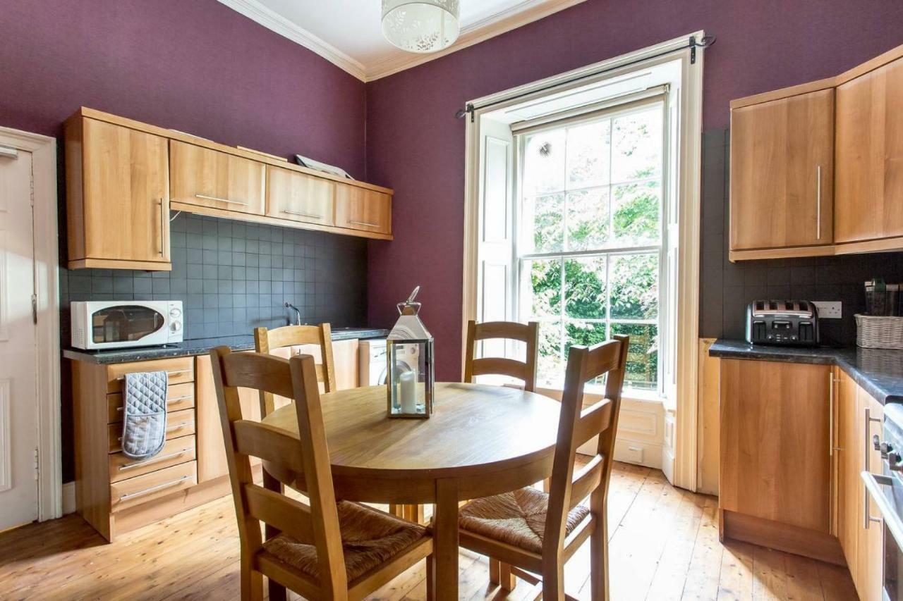 Broughton Place - 4 Bedroom Georgian Townhouse In The City Centre Edinburgh