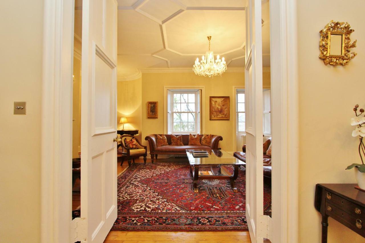3 Bed Apt In Historic Ramsay Garden *