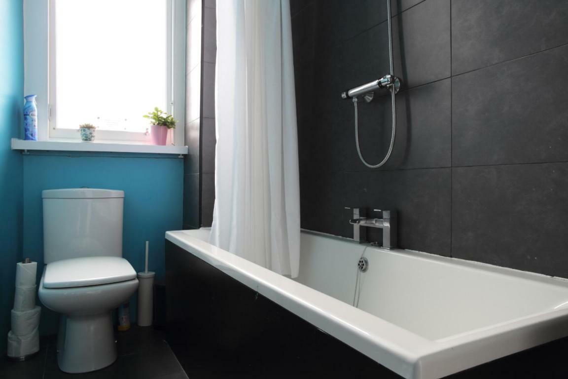 Apartment Comiston Road - Welcoming 2 Bedroom Apartment-close To City Centre