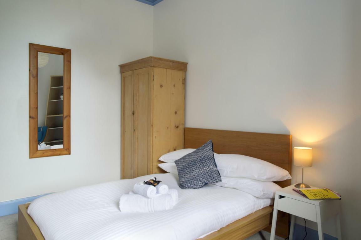 Apartment Comiston Road - Welcoming 2 Bedroom Apartment-close To City Centre Edinburgh