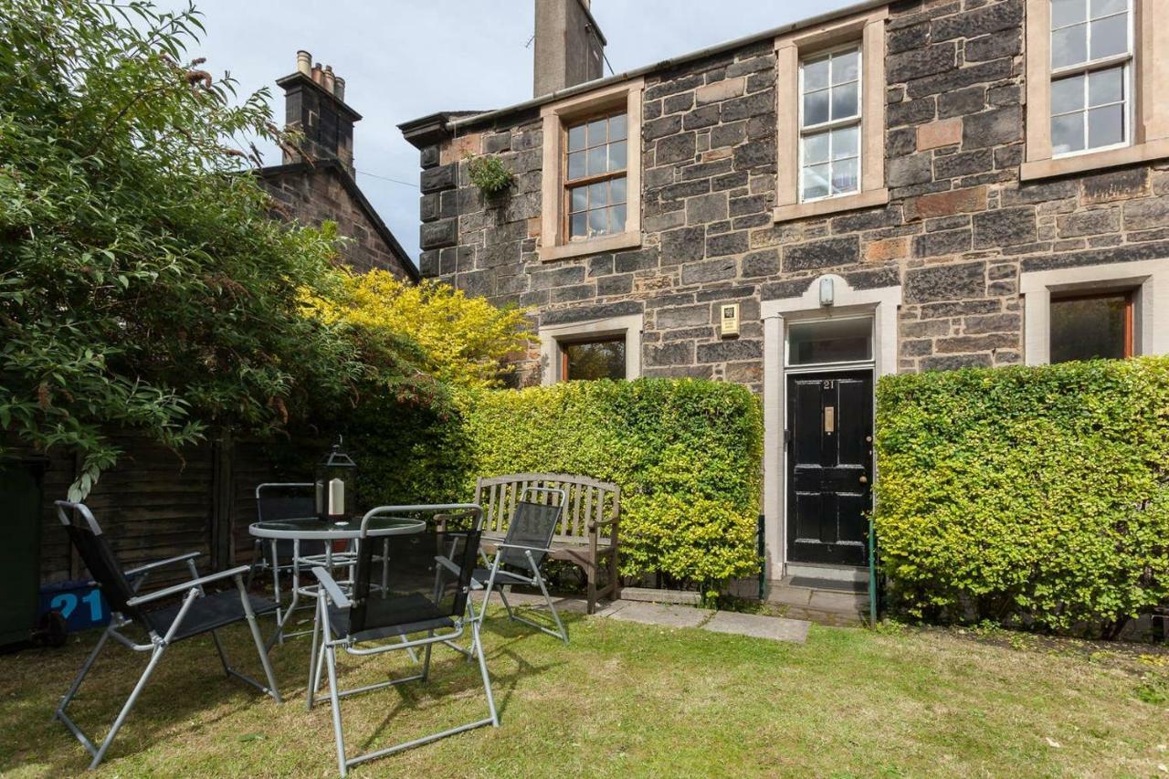 5 Mins To Princes Street - Main Door - Private Garden - New * Edinburgh