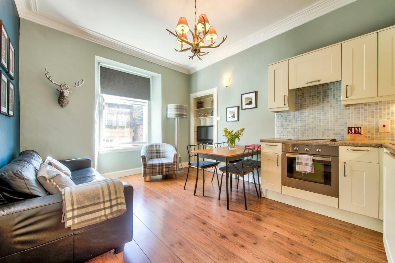 3/3 Gayfield Street Apartment