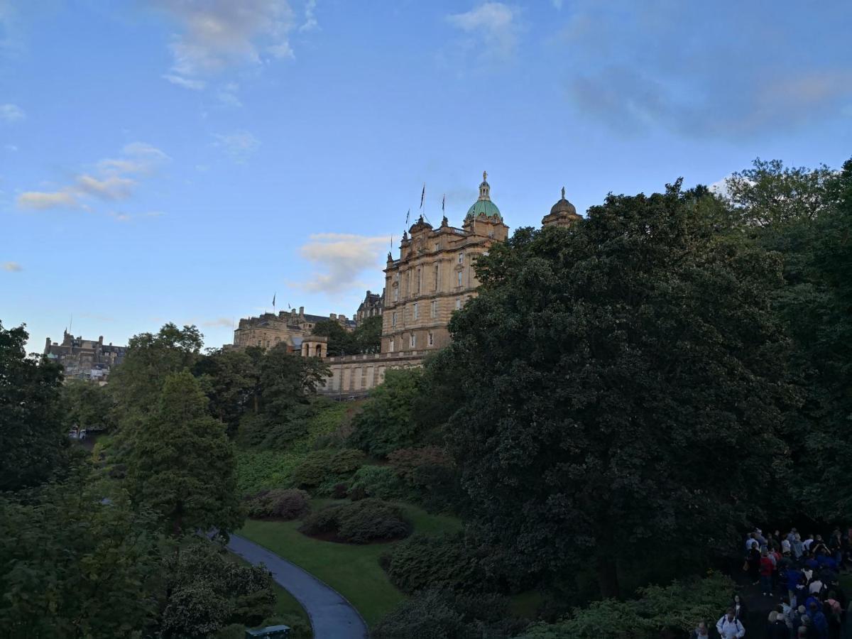Tartanrooms Edinburgh