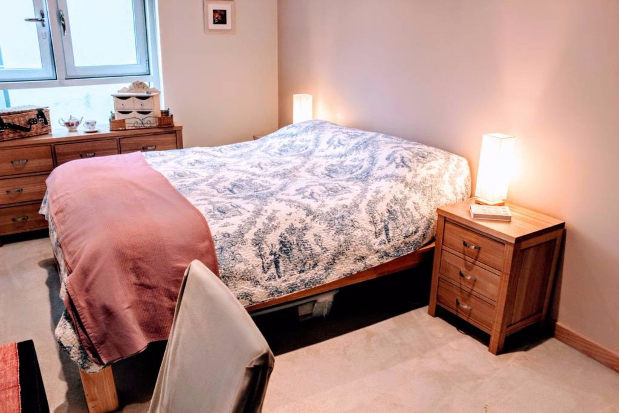 Apartment 2 Bedroom With Sea View Sleeps 4