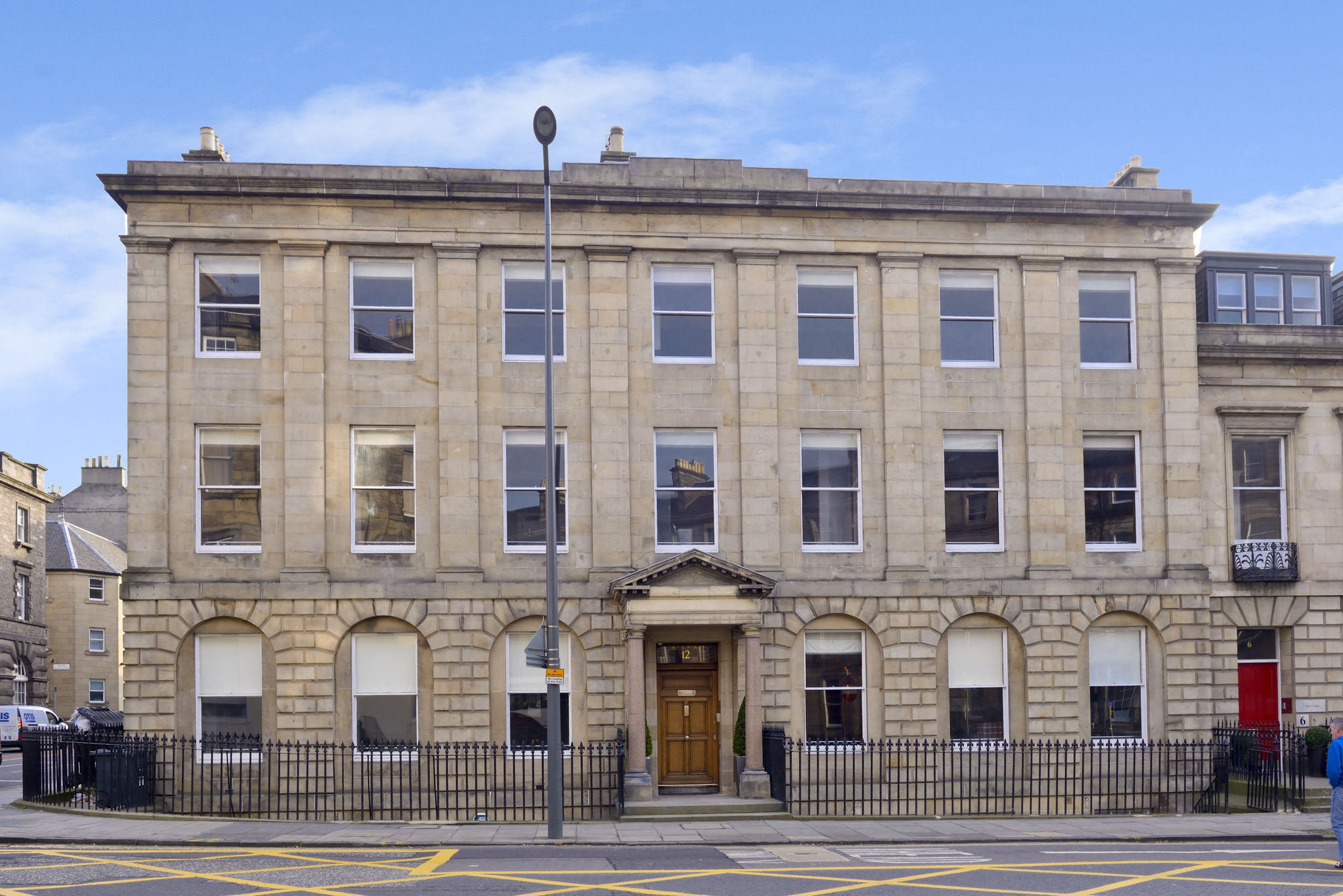 Destiny Scotland - Distillers House Apartment EDI